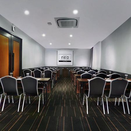 Neo Dipatiukur Bandung By Aston Hotel Екстериор снимка